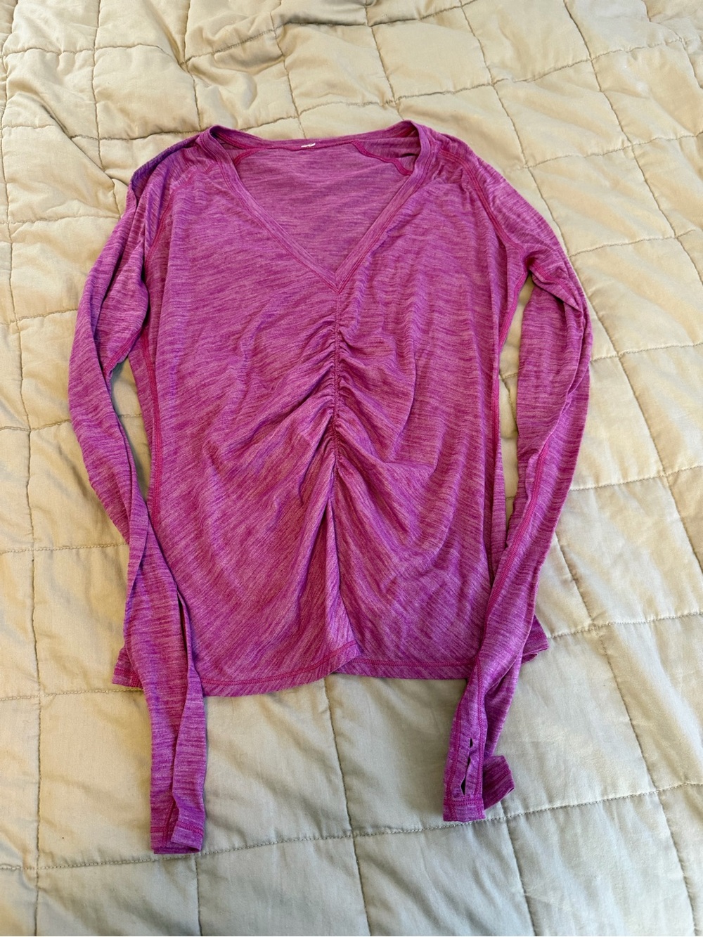 Rouched activewear v neck long sleeve top in purple